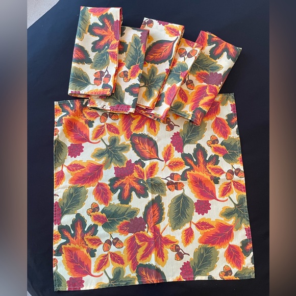 Cloth napkins - 6 Fall - Picture 1 of 2